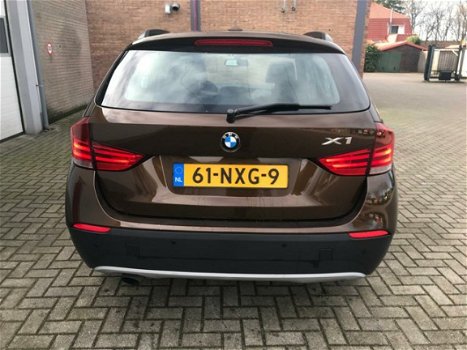 BMW X1 - xDrive20d Exec. 4x4 Navi Leer Panorama - 1