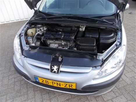 Peugeot 307 - 1.6-16V XT - 1