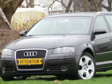 Audi A3 Sportback - 1.6 FSI Attraction ( INRUIL MOGELIJK ) - 1