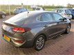 Hyundai i30 Fastback - 1.0 T-GDI Comfort*AIRCO*CRUISE CONTROL*MET FABRIEKSGARANRIE* LED Verlichting* - 1 - Thumbnail