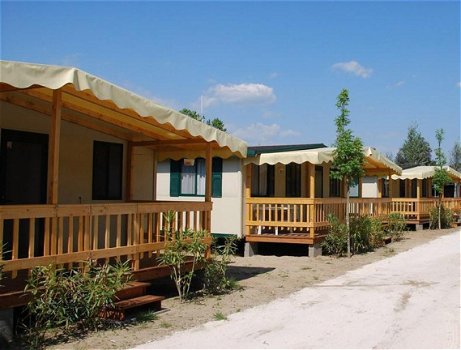 Italie Mobilehome Fam Camping Paradiso Toscane aan Zee, nabij Pisa, Luca - 1