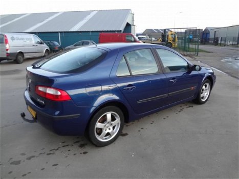 Renault Laguna - 1.8-16V Expression - 1