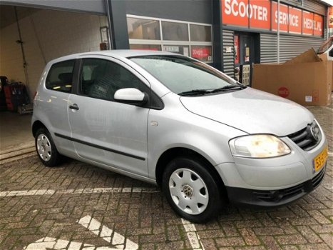 Volkswagen Fox - 1.2 Trendline nieuwe apk bij aflevering 118 dzkm cd zeer zuinig - 1