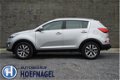 Kia Sportage - 1.7 CRDI BusinessLine Climate control/Cruise control/Parkeersensoren achter/Trekhaak - 1 - Thumbnail