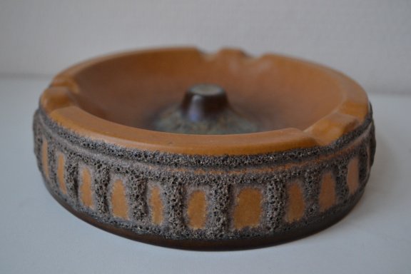 Vintage asbak van Strehla GDR. - nr. 1