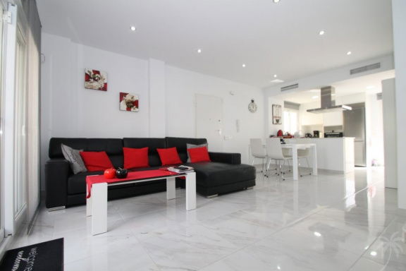 Uw vakantiehuis in LA MATA met balkon en solarium bij zwembad - Afbeelding 4