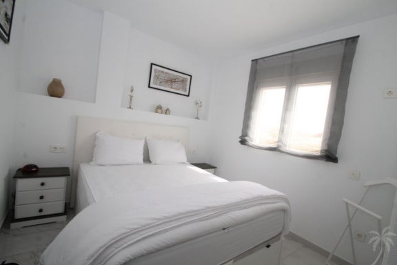 Uw vakantiehuis in LA MATA met balkon en solarium bij zwembad - Afbeelding 7