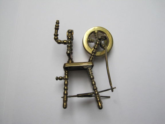 Spinnenwiel miniatuur 10.0x7.0 cm - nr. 1