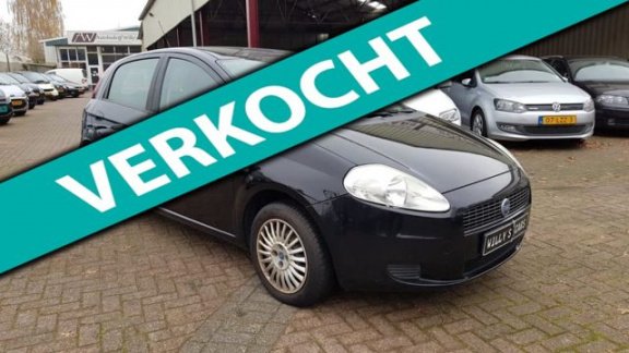 Fiat Grande Punto - 1.4 Dynamic / 5DRS/ AUTOMAAT/ BOEKJES AANW./ NIEUWE APK - 1