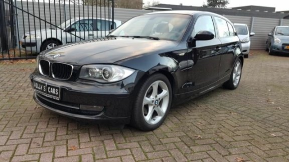 BMW 1-serie - 120i Executive / NIEUWE APK/ NAP/ BOEKJES AANW - 1