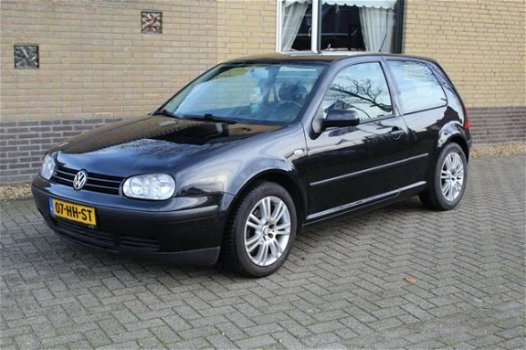 Volkswagen Golf - 1.4-16V Comfortline - 1