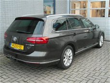 Volkswagen Passat Variant - 2.0 TDI Highline Inclusief Afleveringskosten