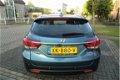 Hyundai i40 Wagon - 1.7 CRDi Blue Business Edition EURO 6 Leder Stoelverw. Navi Ecc-Airco Pdc V+A Ca - 1 - Thumbnail