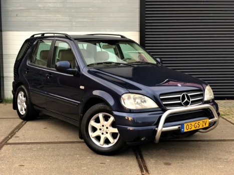 Mercedes-Benz M-klasse - ML 320 - 1