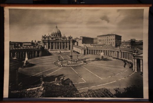 Schoolplaat van Sint Pietersplein te Rome. - 1