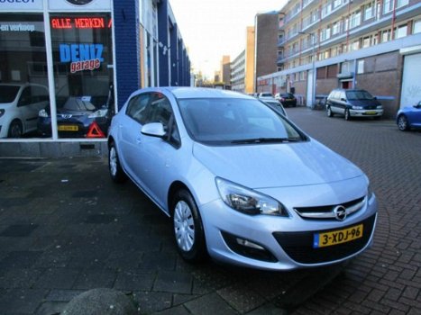 Opel Astra - 1.4 Berlin - 1