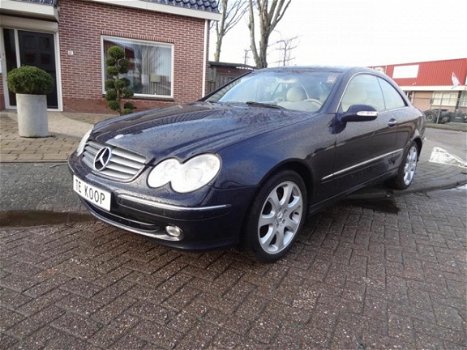 Mercedes-Benz CLK-klasse Coupé - 320 Elegance Yongtimer , Bijtellingsvriendelijk .N.A.P OK - 1