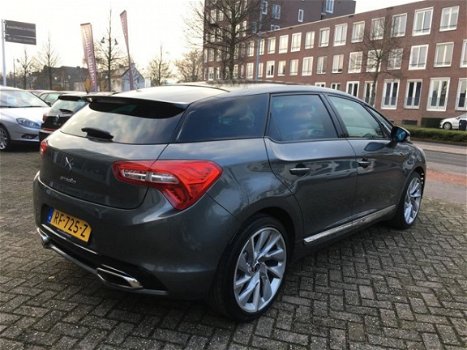 Citroën DS5 - 1.6 THP Sport Chic Inclusief 1 jaar garantie - 1