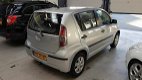 Daihatsu Sirion 2 - 1.3-16V Comfort - Automaat, Trekhaak, AUX - 1 - Thumbnail