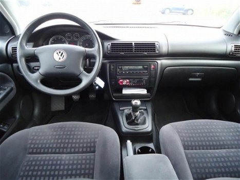 Volkswagen Passat - 2.0 Trendline NAP.Airco . Apk 14, 11, 2019 - 1