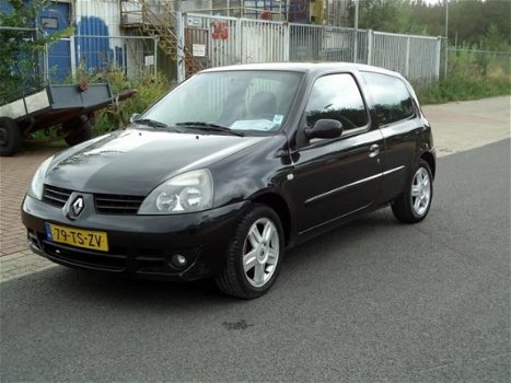 Renault Clio - 1.2-16V Campus .N.A.P.Airco .Met Nieuw Apk Bj 2007 - 1