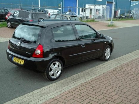 Renault Clio - 1.2-16V Campus .N.A.P.Airco .Met Nieuw Apk Bj 2007 - 1