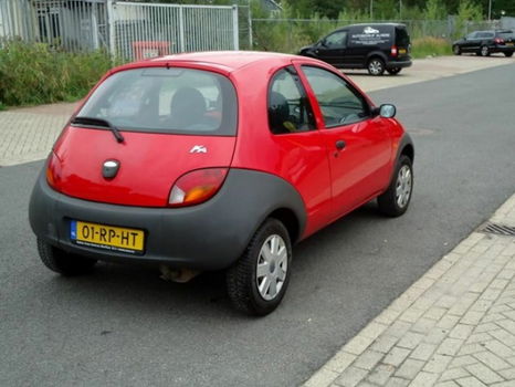 Ford Ka - 1.3 Culture .Stuurbekrachtiging . Nieuw Apk Bj 2005 - 1