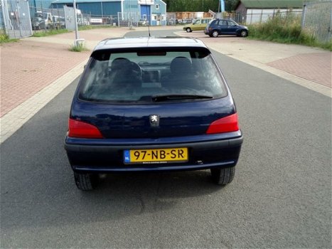 Peugeot 106 - 1.1 XR .N.A.P.Met Nieuw APK Bj 2003 - 1