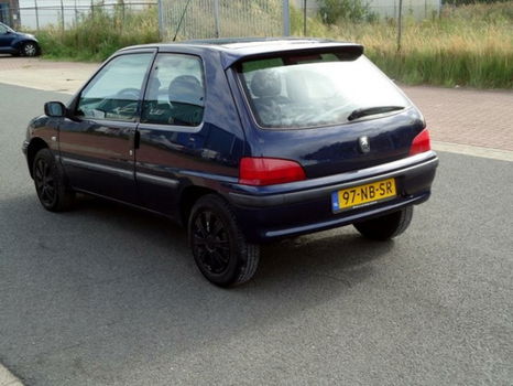 Peugeot 106 - 1.1 XR .N.A.P.Met Nieuw APK Bj 2003 - 1