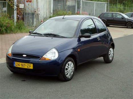 Ford Ka - 1.3 Trend .N.A.P.Airco Met Nieuw APK Bj 2004 - 1