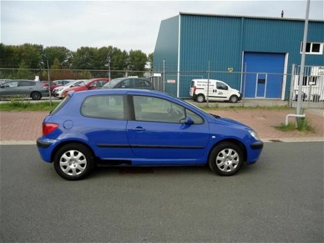 Peugeot 307 - 1.4 XS N.A.P. Airco Met Nieuw apk - 1