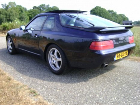 Porsche 968 - 3.0 COUPÉ H6 - 1