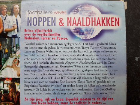 Noppen & Naaldhakken Seizoen 1 (Footballers Wives) (3DVD) Origineel - 3