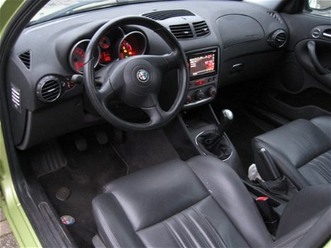 Alfa Romeo 147 - 1.6 TS Veloce Progr.Leer Xenon - 1