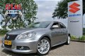 Suzuki Kizashi - 2.4 Exclusive Sport 4WD AUTOMAAT - 1 - Thumbnail