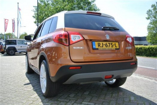 Suzuki Vitara - 1.6 Exclusive Airco / l.m.velgen / Navigatie - 1