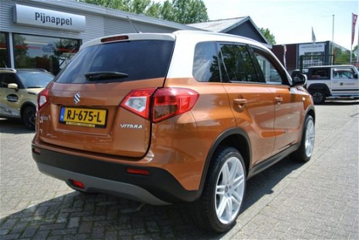 Suzuki Vitara - 1.6 Exclusive Airco / l.m.velgen / Navigatie - 1