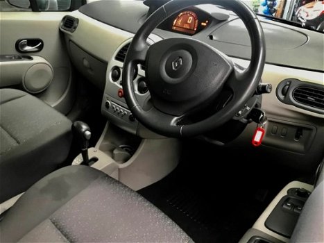 Renault Modus - 1.6-16V Air Automaat RHD Right Hand Drive (Maintain Dealer) - 1