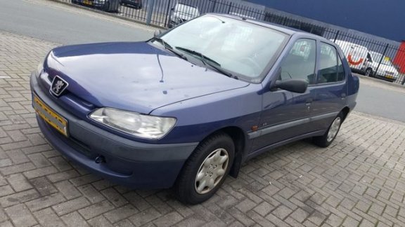 Peugeot 306 - XR 1.6i 5drs export - 1