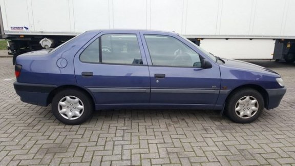 Peugeot 306 - XR 1.6i 5drs export - 1