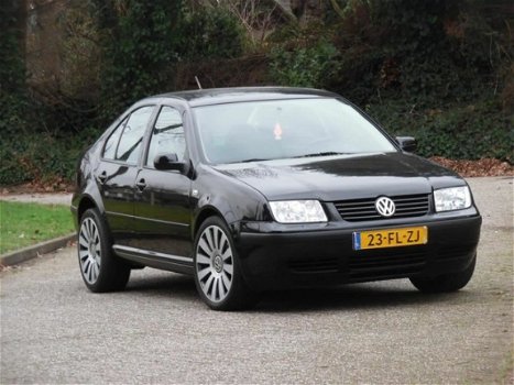 Volkswagen Bora - 1.4-16V Trendline Nieuwe Apk/SPORT/NAP/RIJD SUPER - 1
