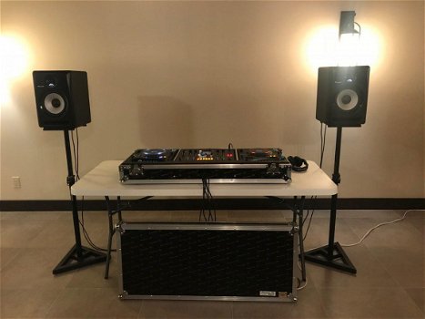 Pioneer DJ CDJ-2000 Nexus Voltooi DJ Setup - 1