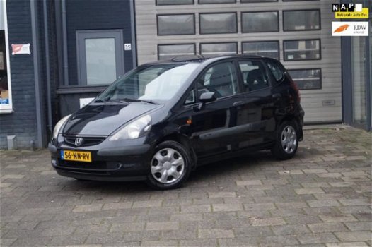 Honda Jazz - 1.4 LS / Elek-Pakket / Airco / Automaat / Dealer OND - 1