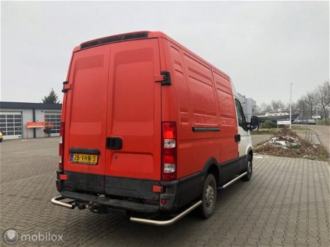 Iveco Daily - III 35 S 10V 300 H2 L - 1