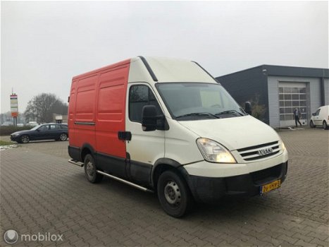 Iveco Daily - III 35 S 10V 300 H2 L - 1