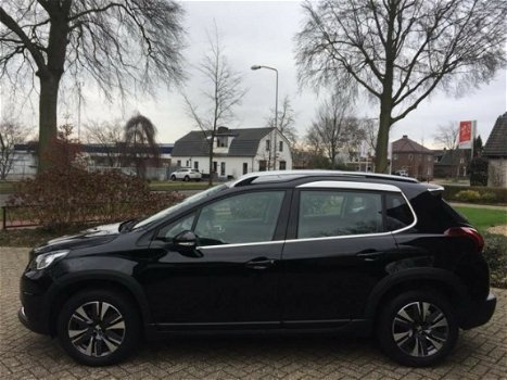 Peugeot 2008 - 1.2 PureTech Allure 110PK, Fabr.garantie - 1