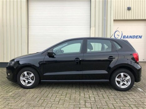 Volkswagen Polo - 1.2 TDI BlueMotion Comfortline VOL ONDERHOUD LM VELGEN NAVIGATIE AIRCO APK - 1