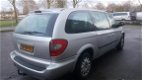 Chrysler Grand Voyager - 3.3i V6 LX STOW 'N GO - 1 - Thumbnail