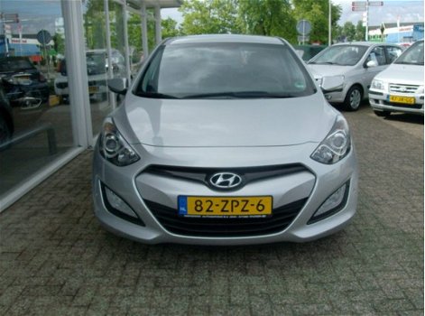 Hyundai i30 - 1.6 GDi BLUE BUSINESS - 1