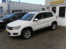 Volkswagen Tiguan - 2.0 TDI 140PK BMT SPORT en STYLE